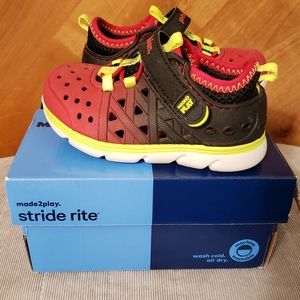 Toddler Stride Rite M2P Phibian Shoes - Size 6M